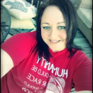 Meet your Posher, Candy